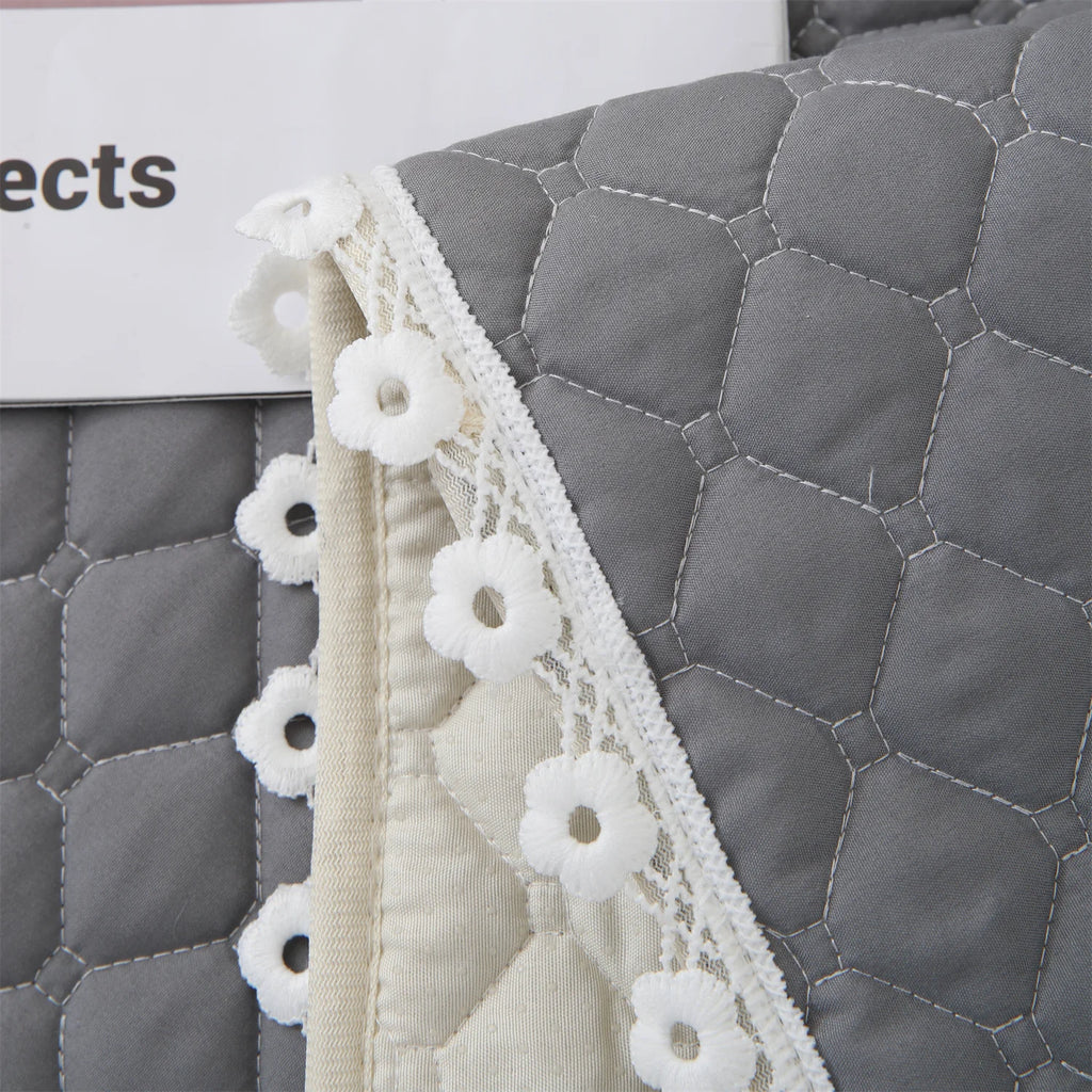 Quilted Sofa Cover Dogs Pets Kid Anti-Slip Couch Covers Anti-wear Slipcovers Furniture Protector Seat Cover