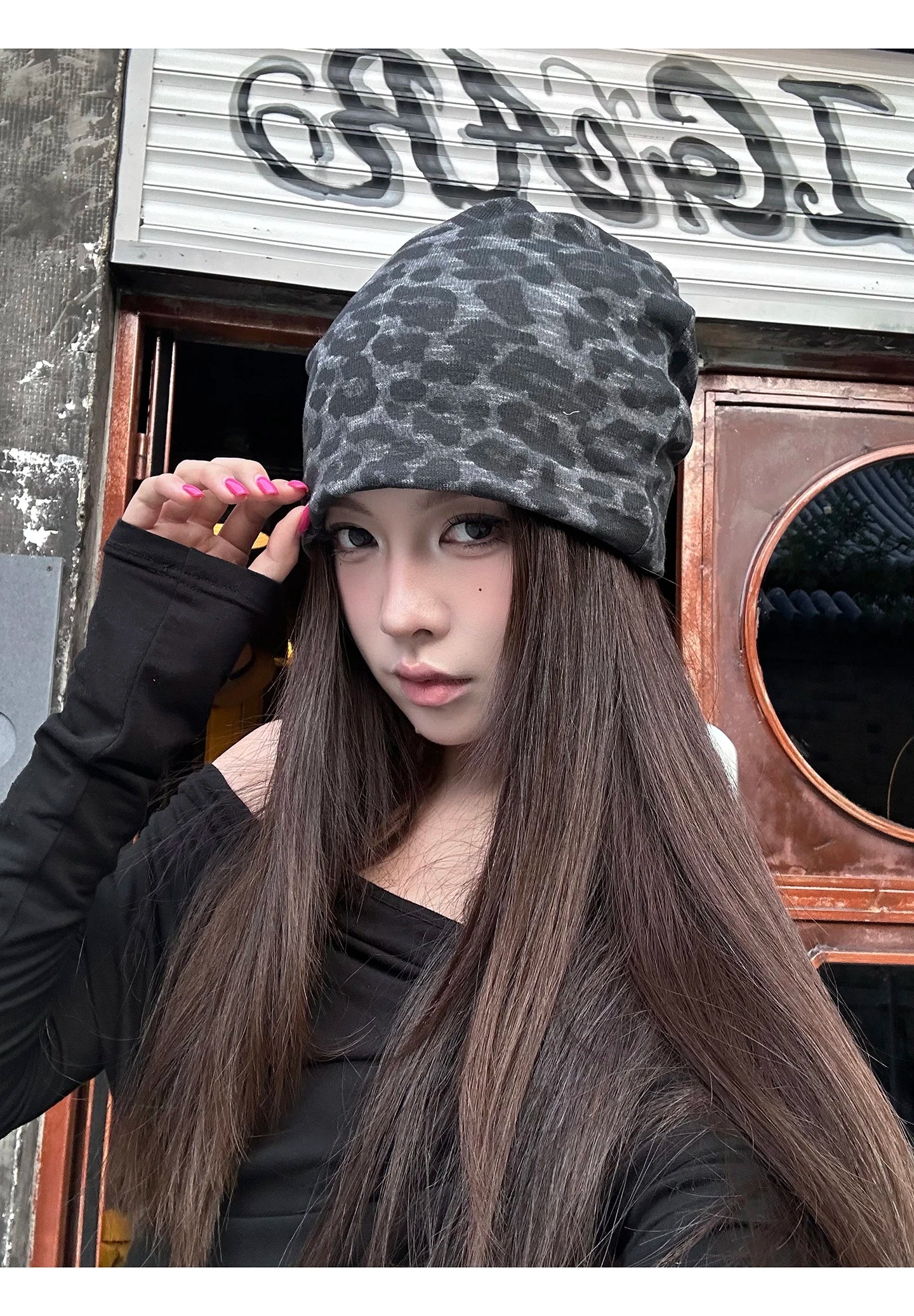 Y2K Retro Leopard Print Patch Beanies for Women Spring and Autumn Travel Casual Versatile Show Face Small Elegant Pullover Hat