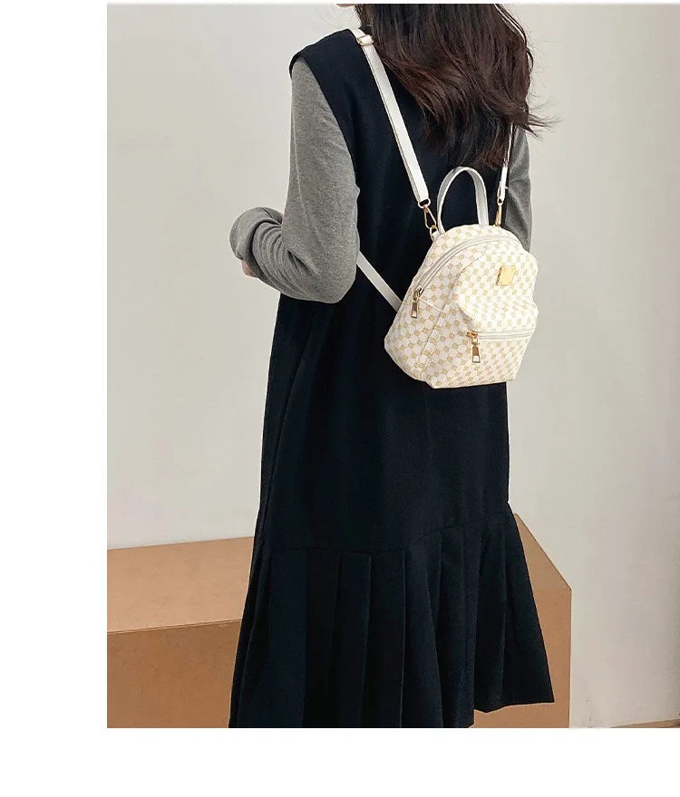 Classic Women Backpack Fashion School Bags Female Daily Shopping Girl Small Backpacks Schoolbags 2025 Ins