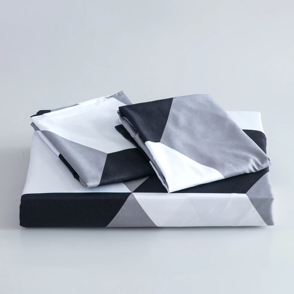 2 Pillowcases + 1 Duvet Cover, Polyester Geometric Print Black and White Diamond-Shaped Bedspread 3-Piece Set, Ultra-Soft and Comfortable Polyester Breathable Bedding Duvet Set, Suitable for Bedrooms and Guesthouses (Bedsprea