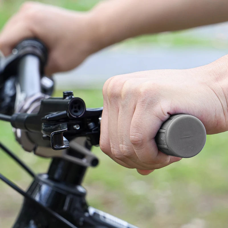 LEBYCLE TPR Bicycle Grips Integrated Bike Handlebar Grips Aluminum Alloy Lock On Bike Handles Non-slip Cuffs Mountain Bike Part