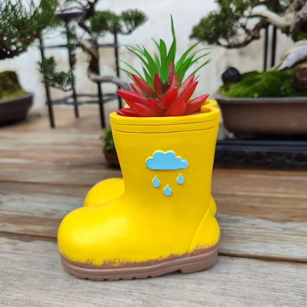 Garden Decoration Resin Rain Boot Planter Funny Decorative Flower Pot Crafts Pen Holder Balcony