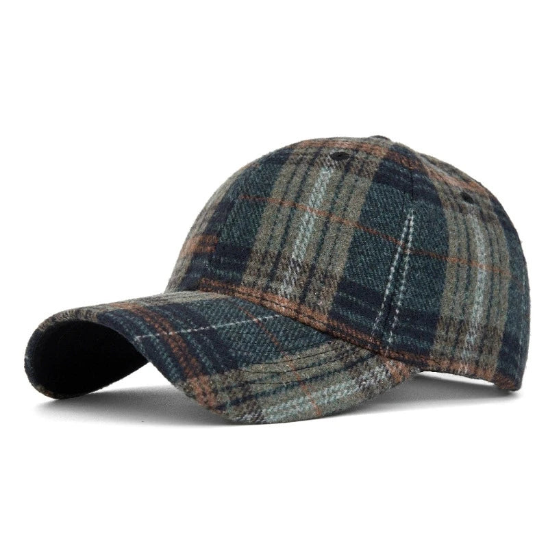 Hats for Men and Women New Classic Plaid Baseball Cap for Autumn and Winter Hard-Brimmed Face-Slimming Duckbill Cap Sun Hat