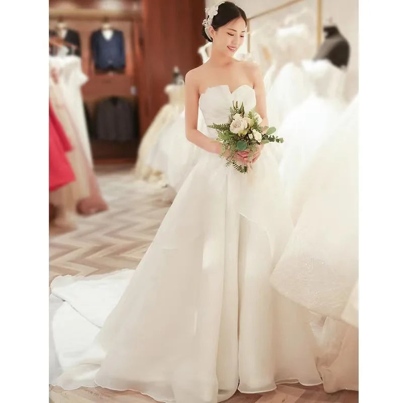 wedding dresses 2025 new bridal light luxury travel photo simple white dress wedding welcome dress graduation celebration dress