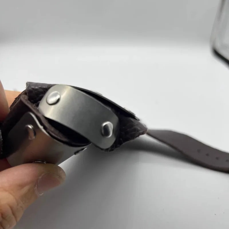 Outdoor Sports Fishing Professional Hand Care Fishing Wristband Steel Plate Gloves Special Protective Tools Camping Equipment