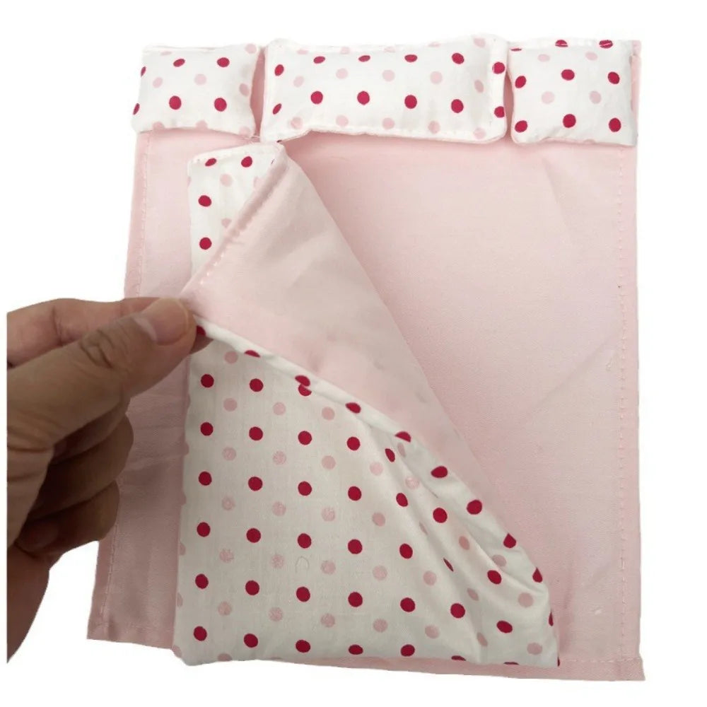 Five-piece Set Lovely Dollhouse Sleeping Blanket Bed Sheet Miniature Dollhouse Miniature Bed 1:12 Scale Quilt 20cm Bedding