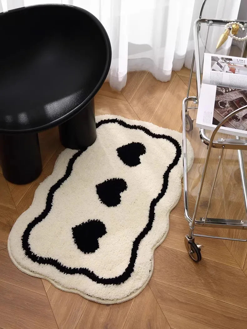 Bathroom Modern Rugs Non-Slip Black with White Mats Funny Heart Design Washable Bath Rugs Microfiber 욕실 소품 세트  גומי למקלחת רצפה