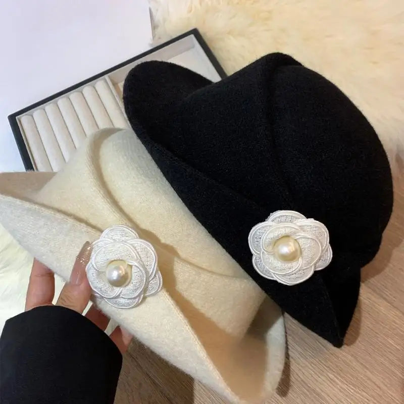 Distinctively Chic Retro Ruffled Camellia Heiress Hat for Women, French-Style Fishermen's Top Hat for Autumn & Winter
