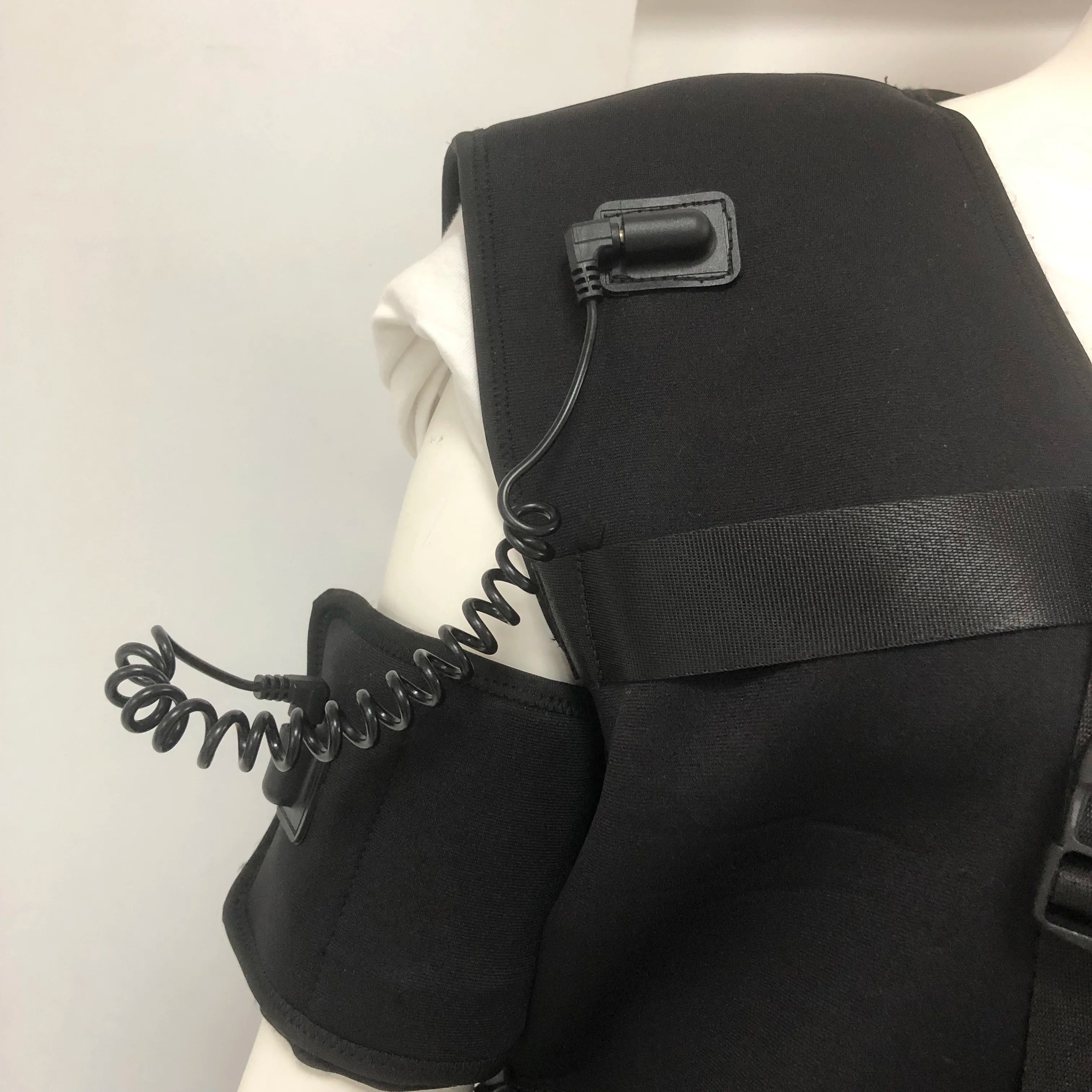 Fitness Club Coach Professional EMS Training Clothes Vest Electronic Set Wireless Control Rechargeable