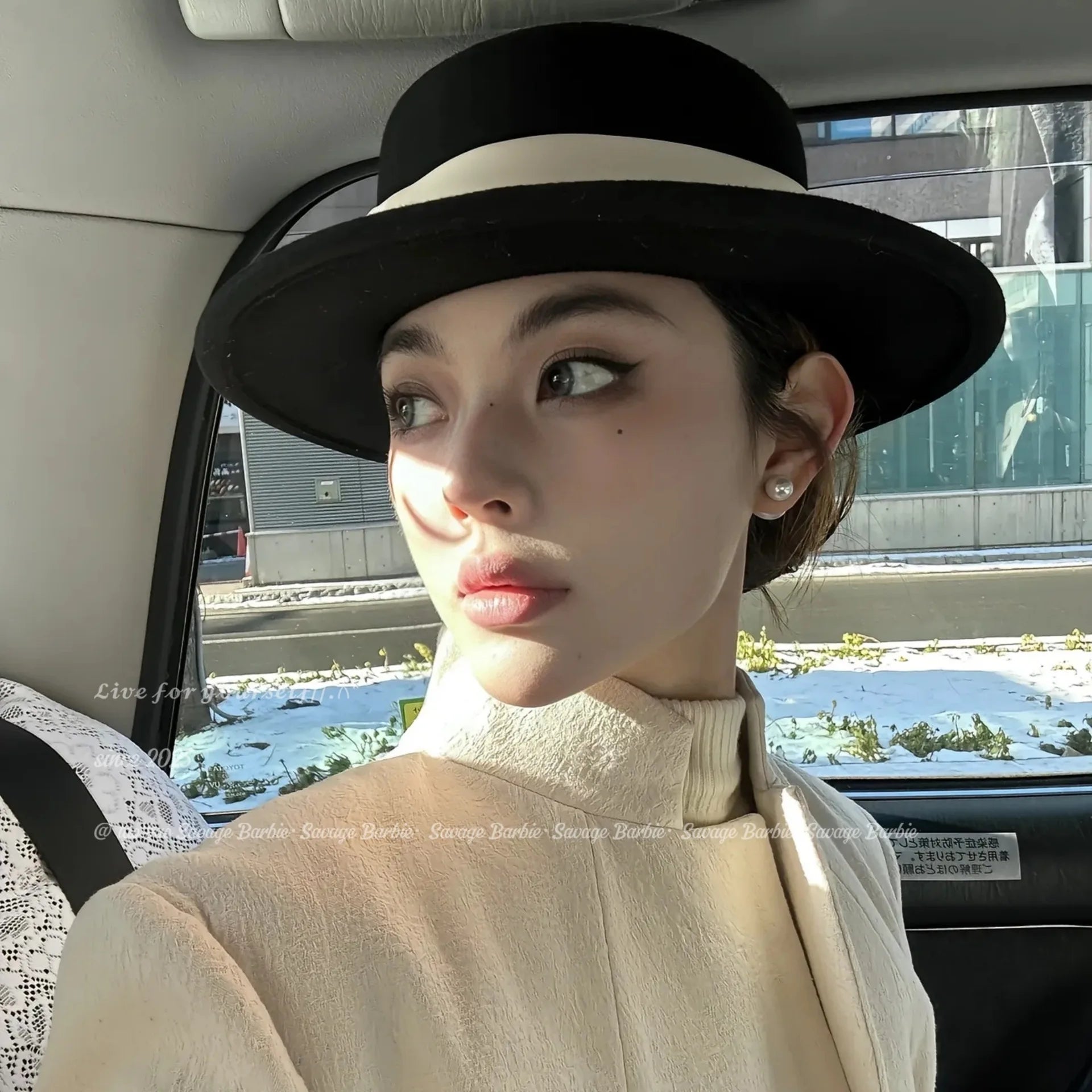 Woolen flat topped ladies' hats, high-quality hats for all seasons, gentlemen's face highlighting hats, small brimmed hats