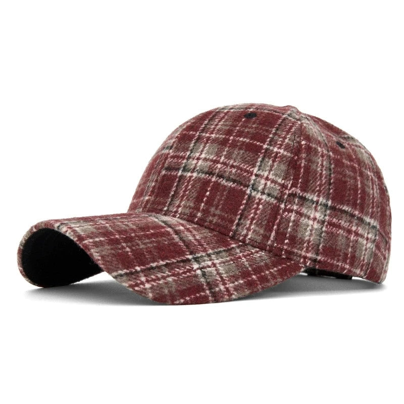 Hats for Men and Women New Classic Plaid Baseball Cap for Autumn and Winter Hard-Brimmed Face-Slimming Duckbill Cap Sun Hat