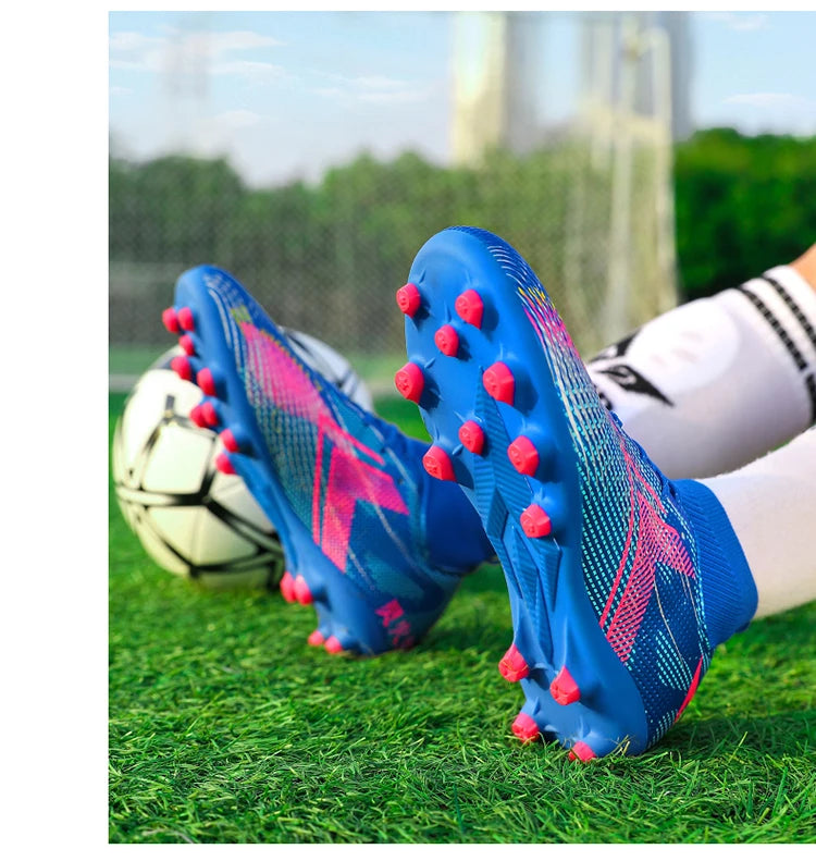 New High-Quality Sports Shoes with Strong Grip, Non-Slip and Wear-Resistant, Special Football Shoes for Youth and Adults for Competition and Training