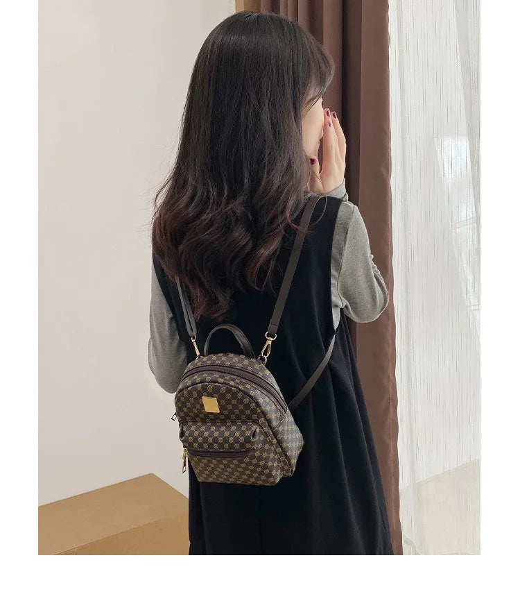 Classic Women Backpack Fashion School Bags Female Daily Shopping Girl Small Backpacks Schoolbags 2025 Ins