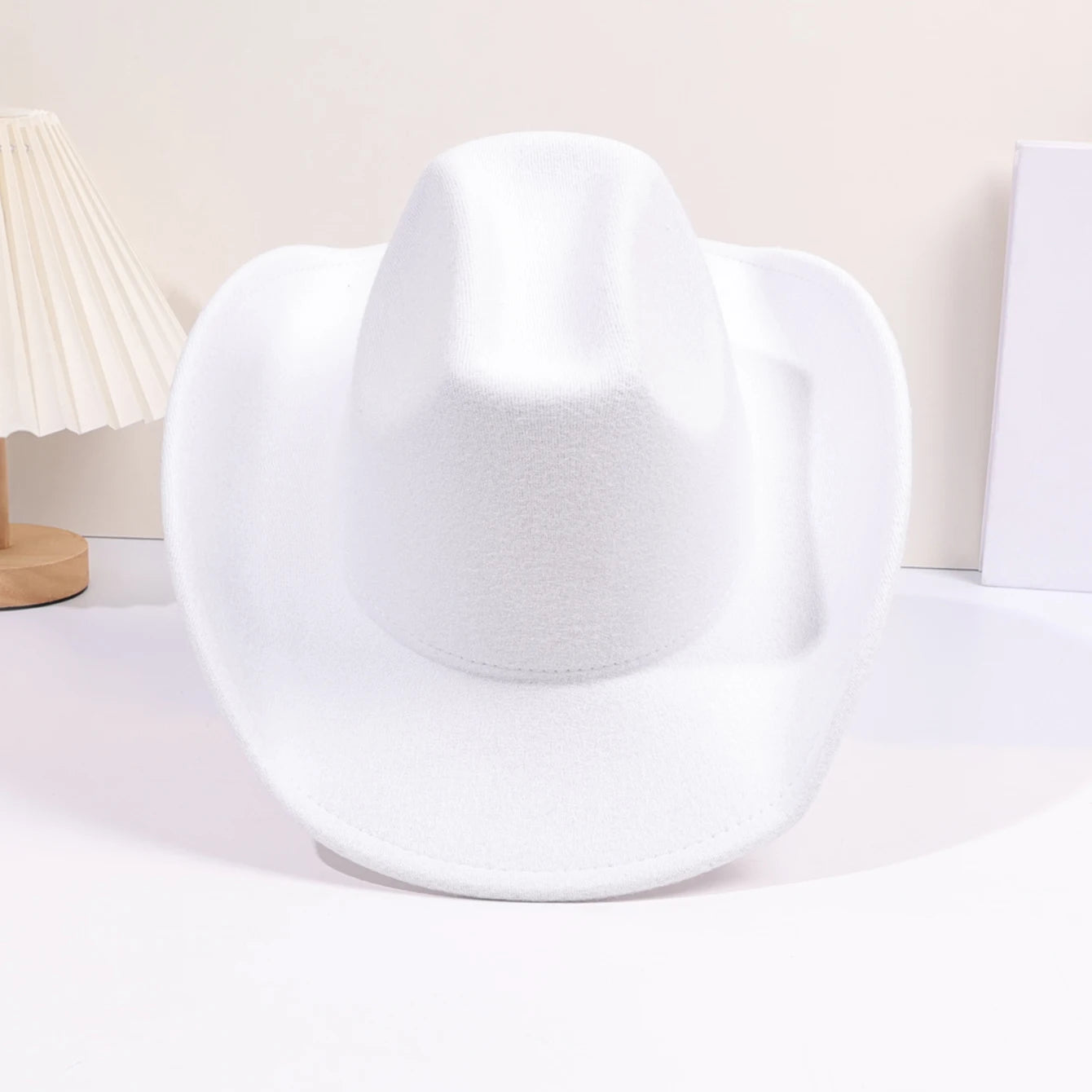 Solid color felt hat, British retro jazz hat, flat brimmed cowhide hat, flat top hat, can be paired with accessories