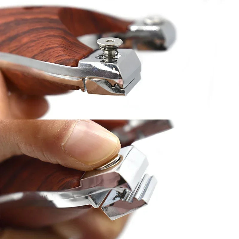 Outdoor Hunting Shooting Slingshot Toy