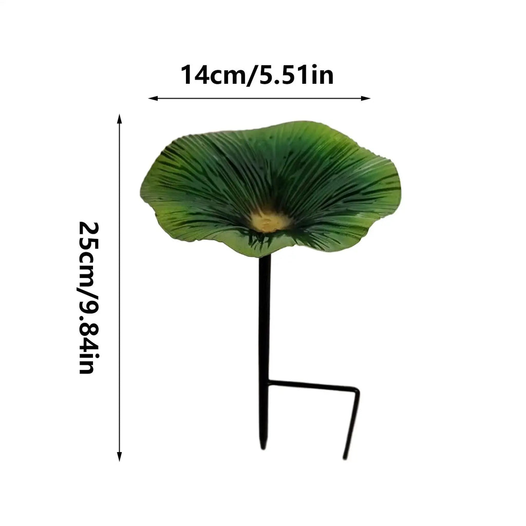 Bird waterer and feeding station Outdoor Bird Bath Pole Water Feeder Flower Shape Decorative Feeding Station Garden Decor