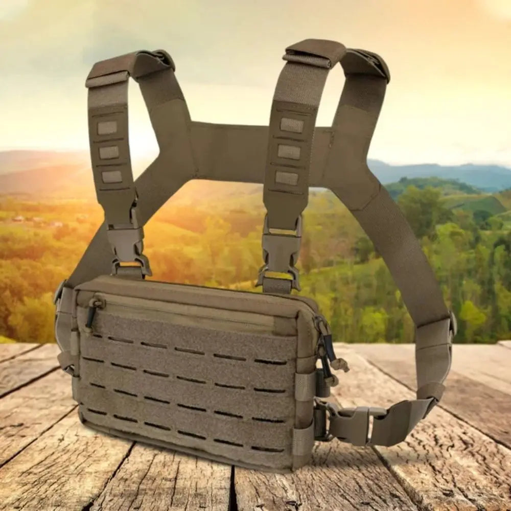 Sports Lightweight Backpack Equipped with System Multi-Functional Recon Kit Bag Outdoor Tool Kit Front Pouch Travel