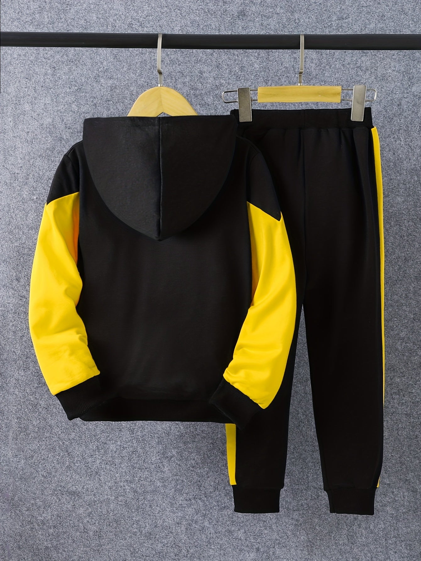 European and American Boys' Long Pants Set with Color Block Hooded Splicing, Spring/Autumn Sports Suit for Middle to Large Youngsters, Perfect for Outdoor, for Teenager