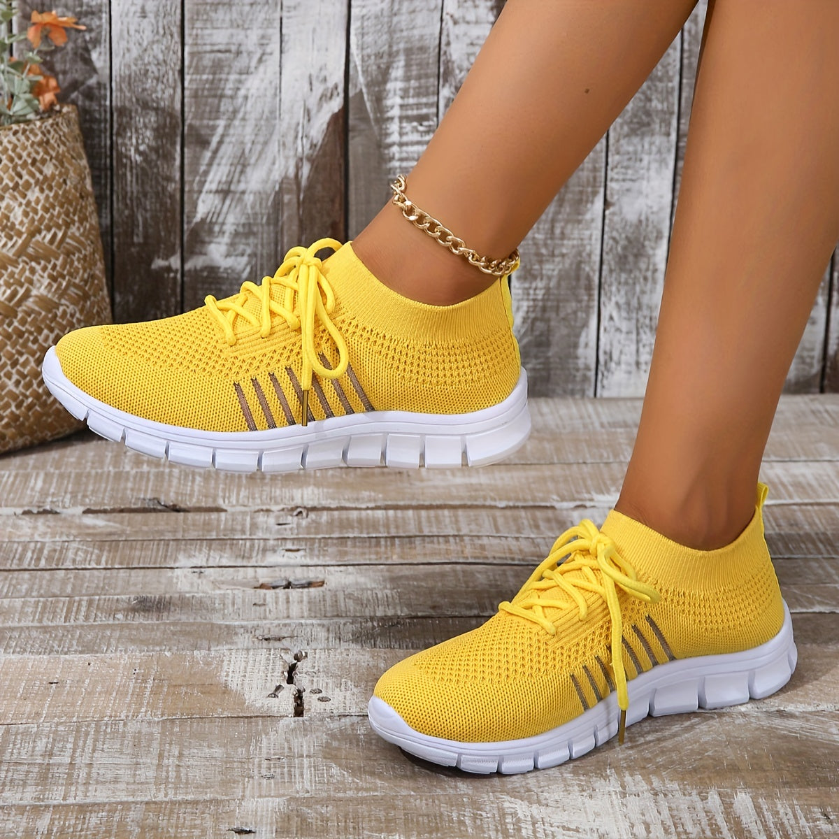 Women's Knitted Sports Shoes, Breathable & Lightweight Low Top Running Sneakers, Casual Outdoor Gym Jogging Trainers Plus Size