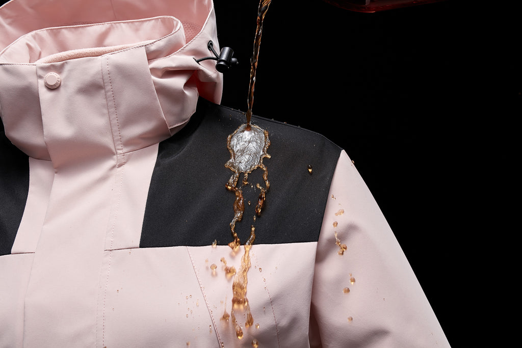 Women's 3-in-1 Outdoor Sports Jacket - Windproof, Waterproof, and Perfect for Mountaineering and Skiing