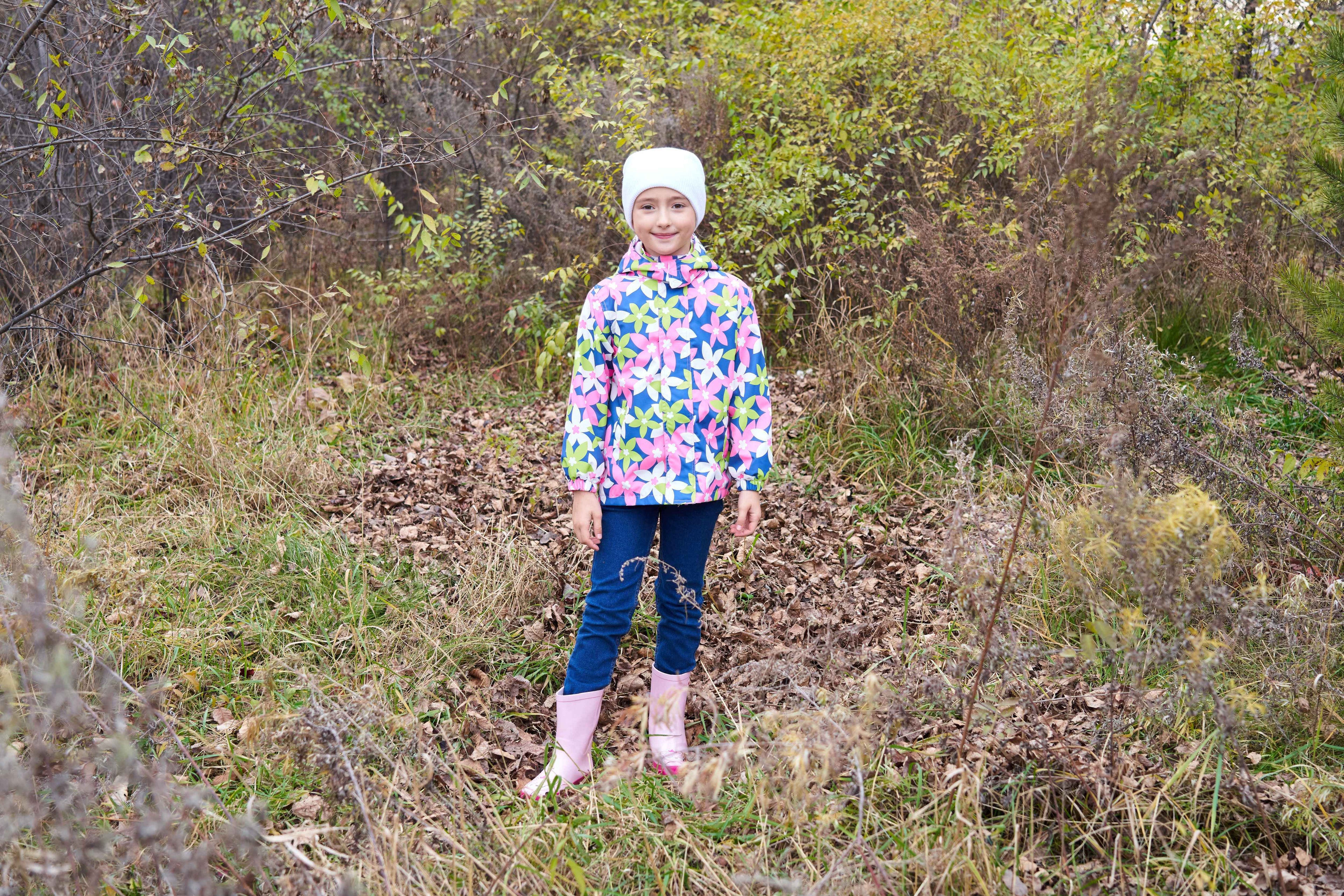 Vibrant Gradient Rain Jacket for Kids - Waterproof, Lightweight, Fleece Lined, Hooded, Windbreaker Coat with Removable Hood for Girls - Perfect for Outdoor Play and School Days