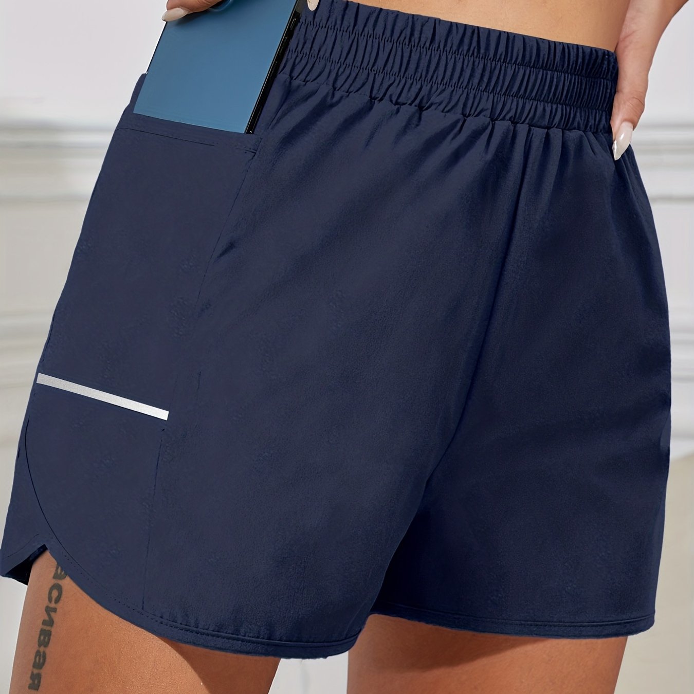 Women's Sports Shorts With Phone Pocket, Elastic Waist Quick Drying Running Shorts, Women's Activewear