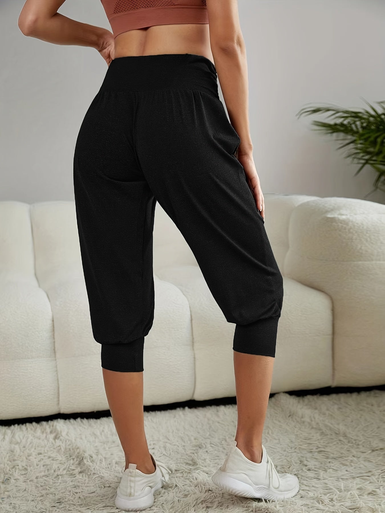 Stylish Women's Capri Pants - Comfortable Solid Loose Fit, Breathable Fabric, Perfect for Yoga, Workout, Sports, and Casual Wear - Summer Activewear Essentials