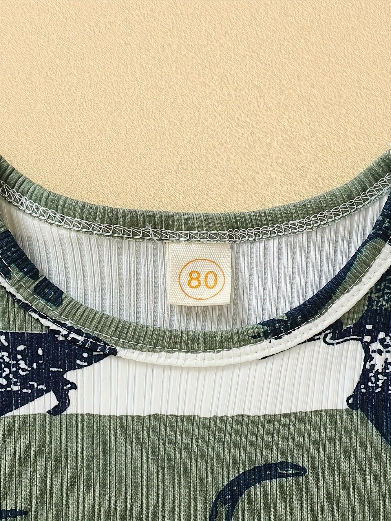 Boys' Dinosaur-Themed Cotton Tank Top & Shorts Set - Olive Green and White, Striped with Cartoon Dinosaur Patterns, Machine Washable, Perfect for Summer, Dinosaur Toys, Perfect for Outdoor