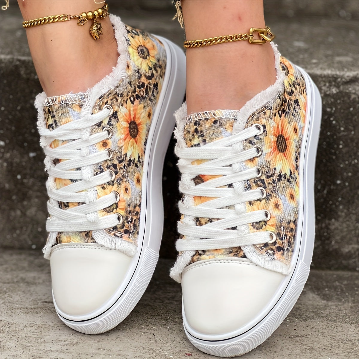 Womens Sunflower Canvas Shoes - Vibrant Print, Comfortable Casual Lace-Up Design - Perfect for Outdoor Walking Adventures, Ultra-Lightweight & Low Top