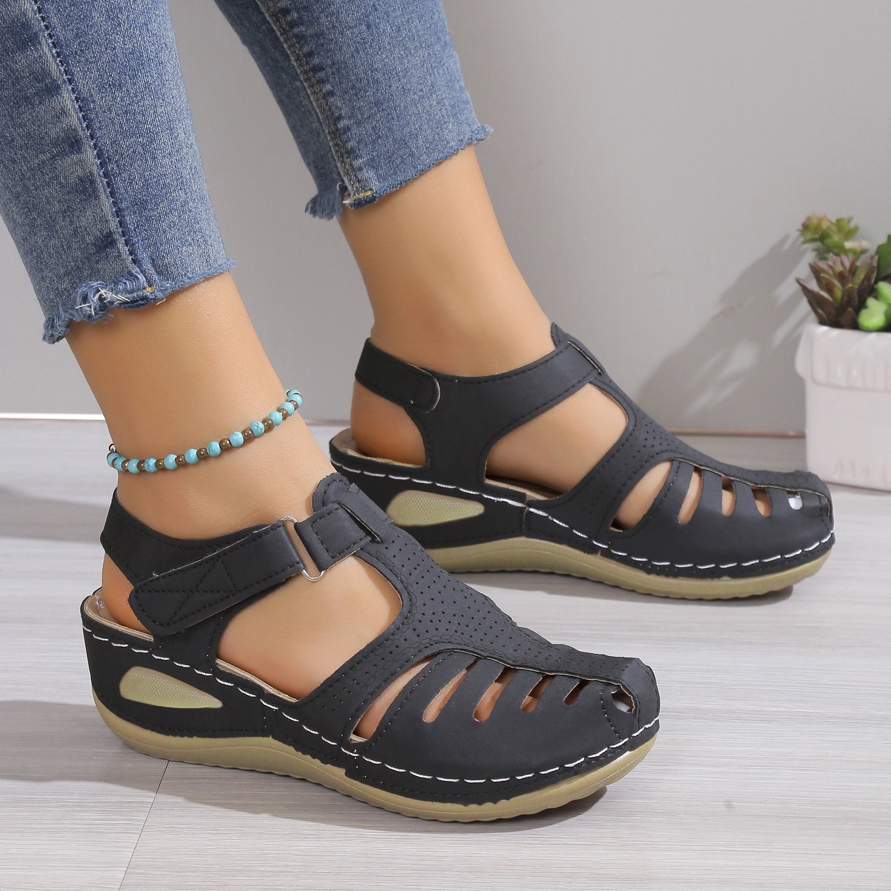 Women's Platform Sandals, Closed Toe Round Toe Solid Color Ankle Strap Sandals, Women's Hook And Loop Shoes