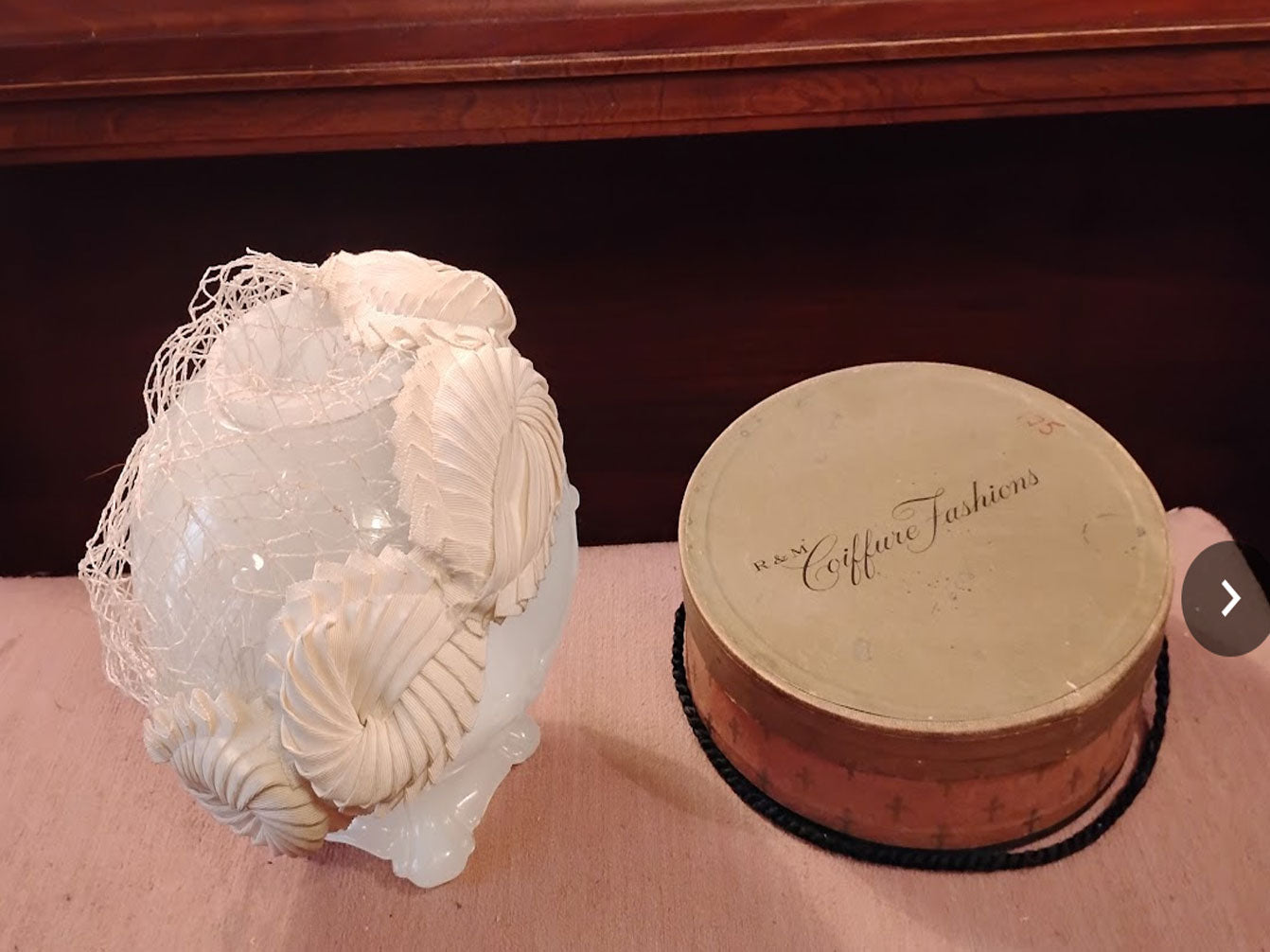 vintage-hats-hat-box-hg-8