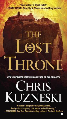 The Lost Throne  by Chris kuzneski  PAPERBACK                                B-3